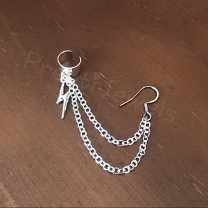New Unworn Simple Lightning Ear Cuff Earring